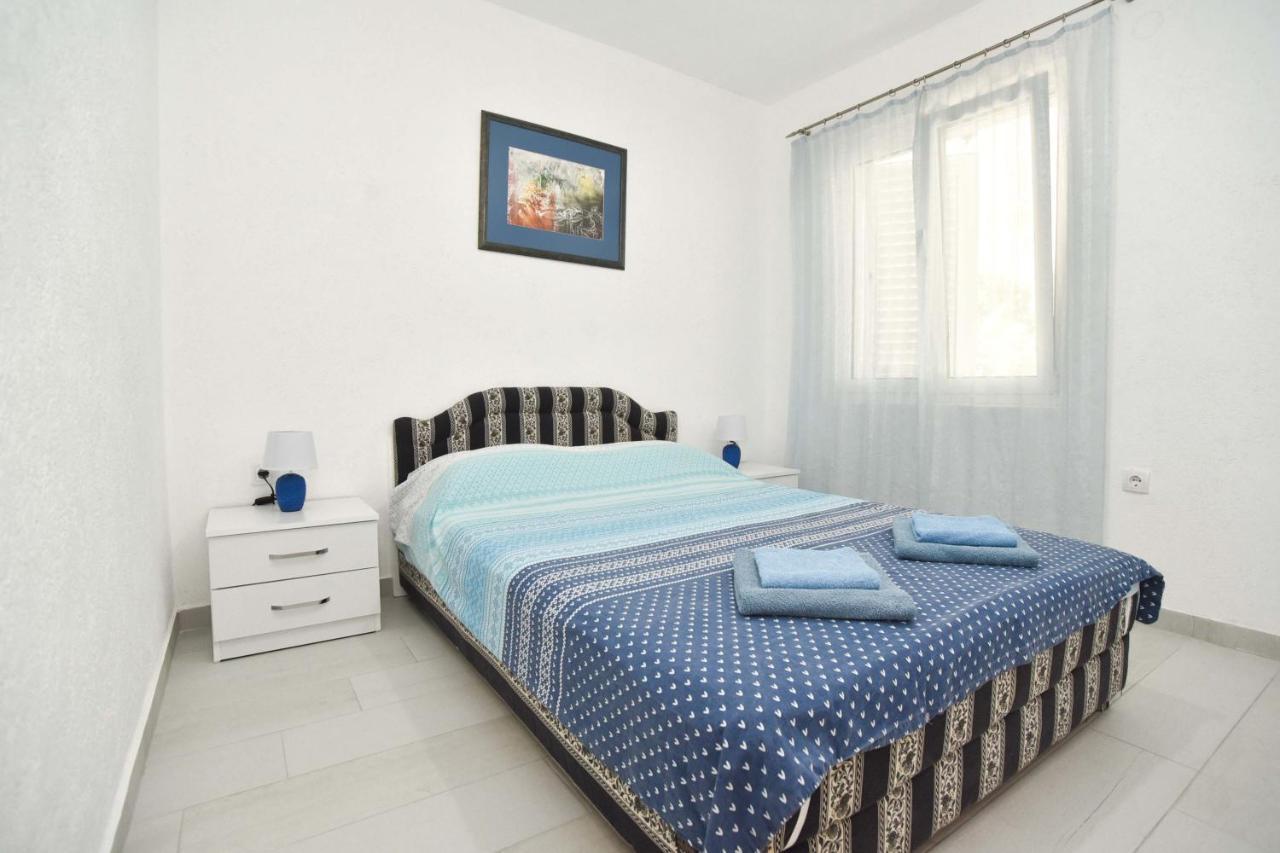 Ban Apartmani Budva Exterior photo
